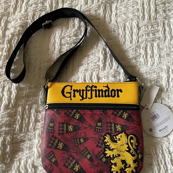 Loungefly Handbags - Loungefly Red and Black Pennant Crossbody Bag